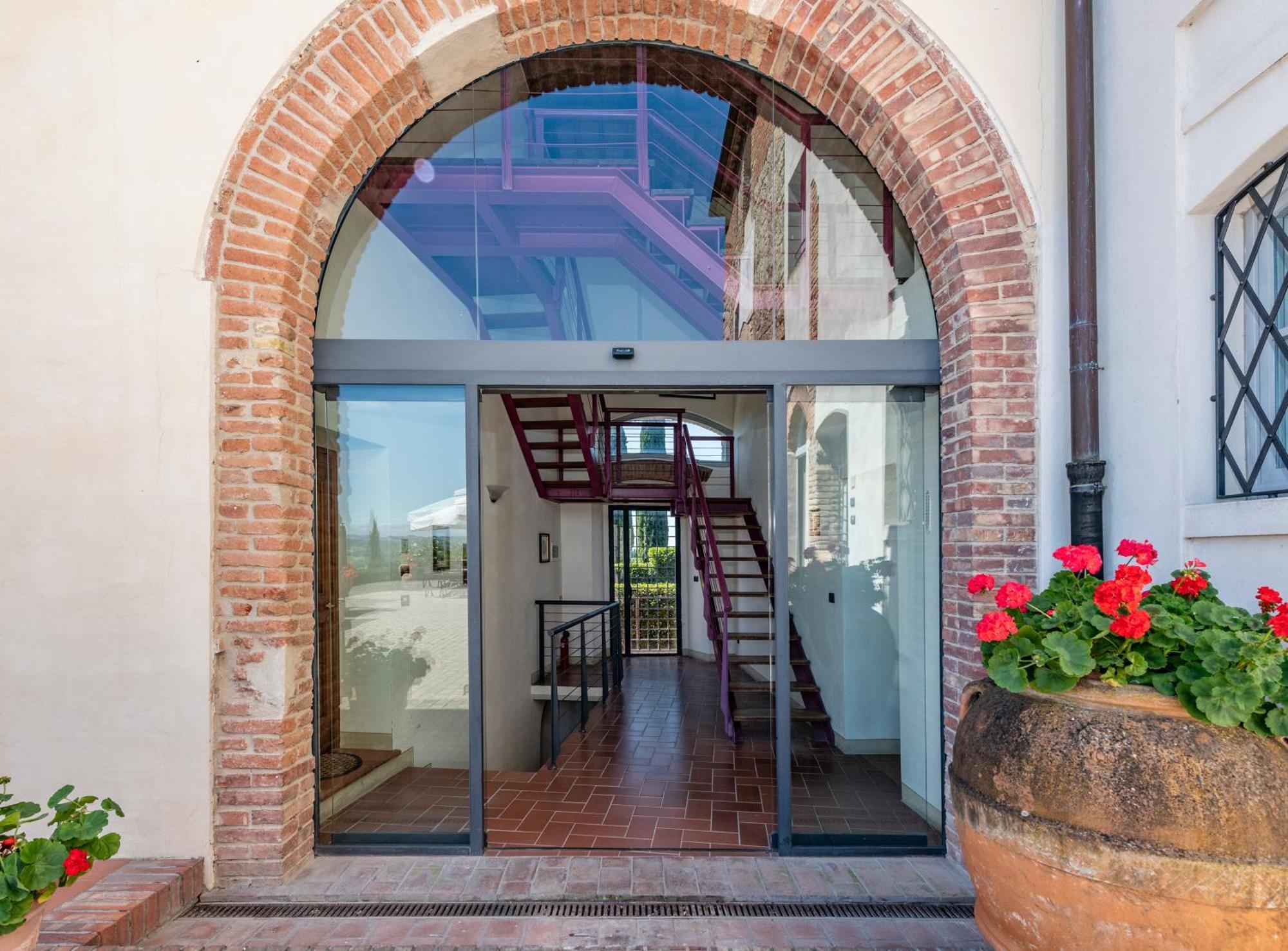 סן ג'ימיניאנו Castello Di Fulignano Ranuccio10 Superior Apartment מראה חיצוני תמונה